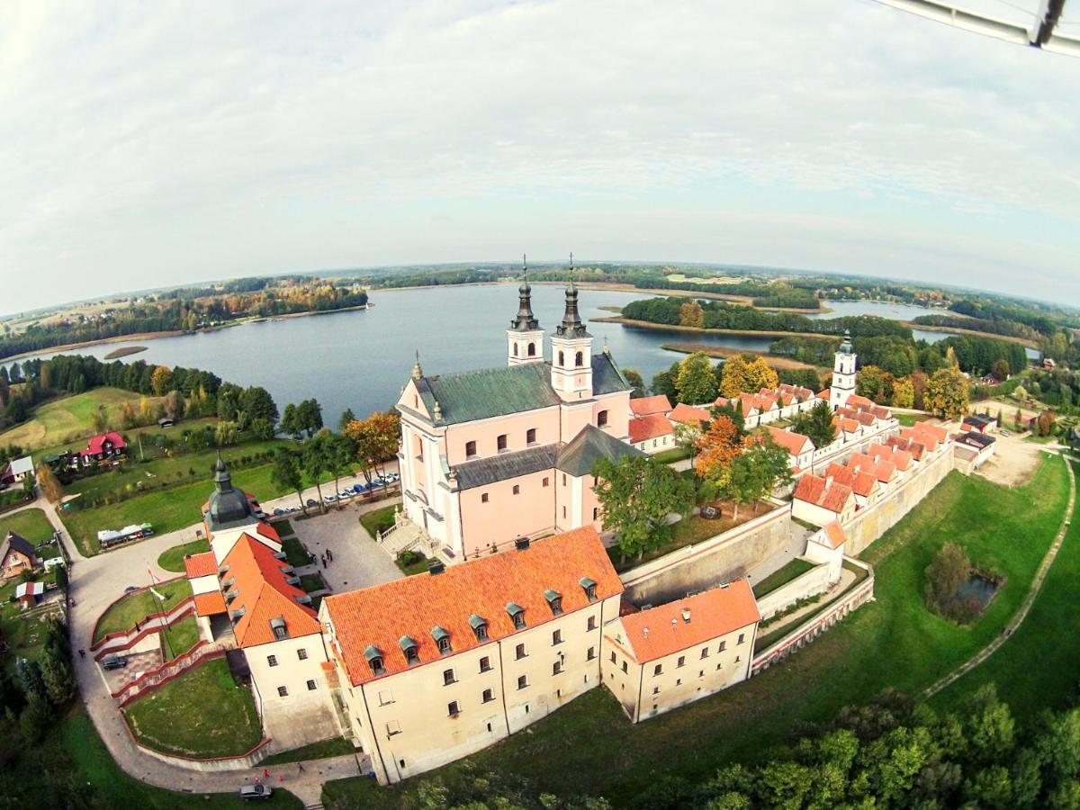 Pokamedulski Klasztor W Wigrach Wigry Exterior foto