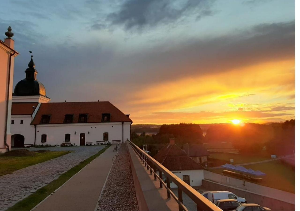 Pokamedulski Klasztor W Wigrach Wigry Exterior foto
